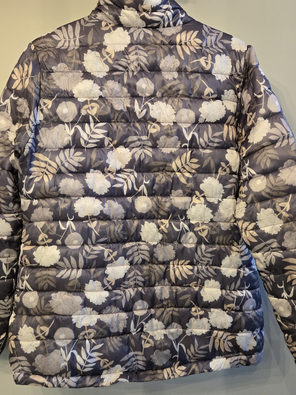 Tag Quilted Fall Puffer Jacket - Picture 8 of 8